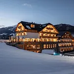 Almgut - Mountain Wellness 4* ザンクト・マルガレーテン・イム・ルンガウ
