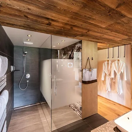 Hotel Almgut - Mountain Wellness Sankt Margarethen im Lungau