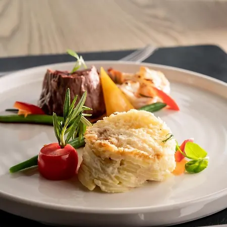 Hotel Almgut - Mountain Wellness