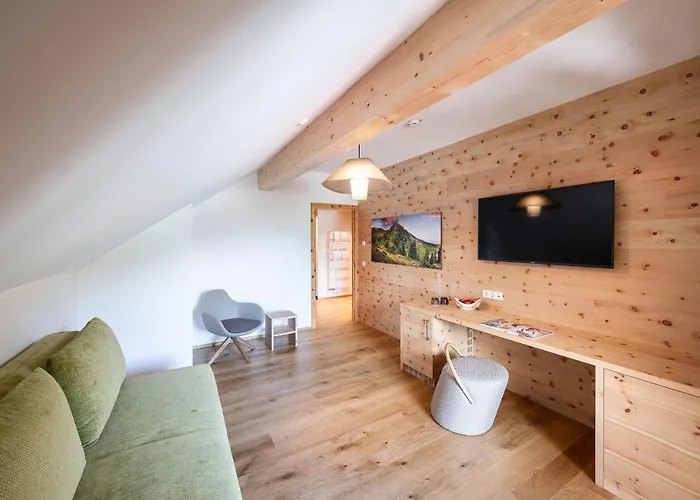 Hotel Almgut - Mountain Wellness Sankt Margarethen im Lungau