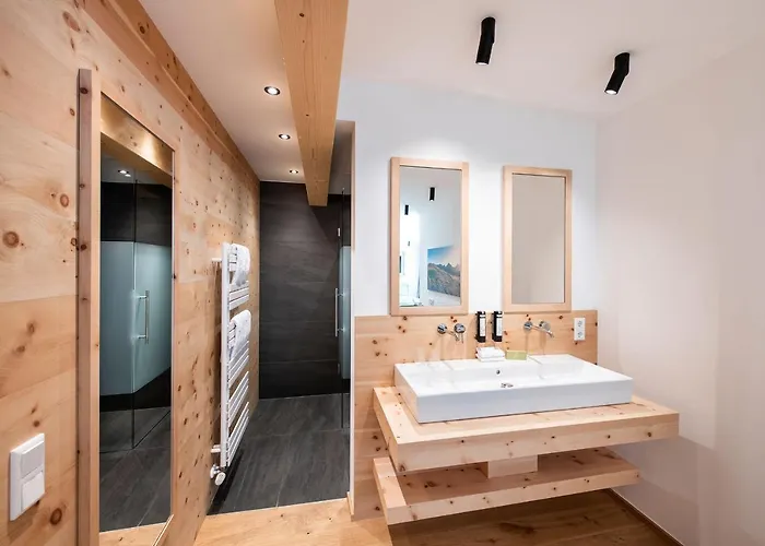 Almgut - Mountain Wellness Hotel Sankt Margarethen im Lungau