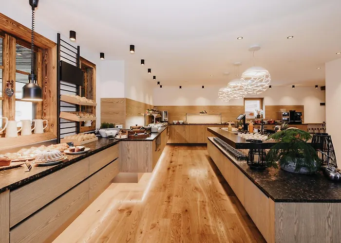 Almgut - Mountain Wellness Hotel 4*