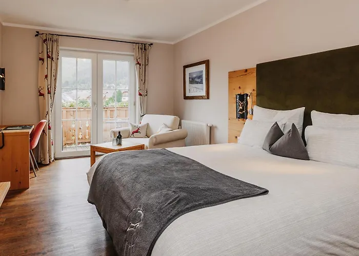 Hotel Almgut - Mountain Wellness 4*