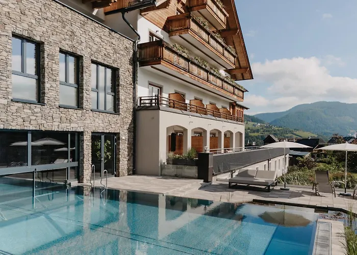Hotel Almgut - Mountain Wellness