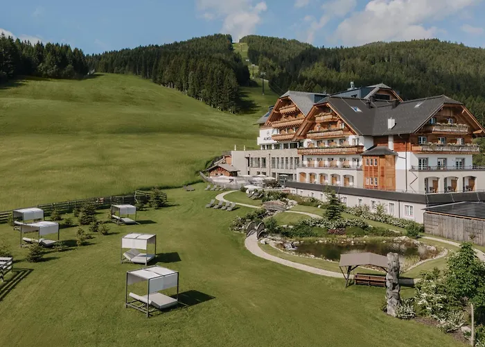 Hotel Almgut - Mountain Wellness Sankt Margarethen im Lungau